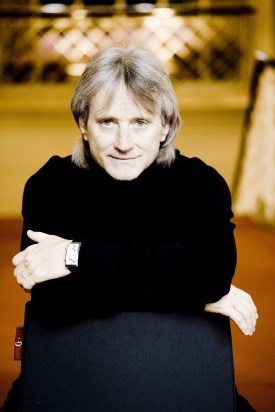 Carl St.Clair (photo by Marco Borggreve)