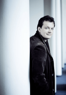 Andris Nelsons (photo by Marco Borggreve)