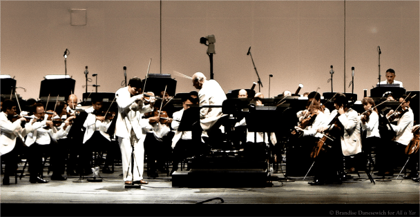 Augustin Hadelich - Rafael Frühbeck de Burgos - LA Phil - Hollywood Bowl - 23 July 2013 (photo by Brandise Danesewich) 5b