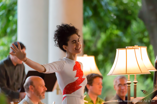 Delaram Kamareh (soprano)