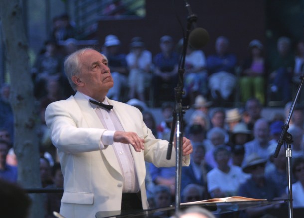 Pierre Boulez conducting at the 2003 Ojai Festival Ojai Music Festival - June 1, 2003 Mandatory Credit: Photo by Robert Millard (©) Copyright 2003 by Robert Millard www.MillardPhotos.com 818-247-4700