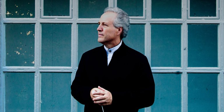REVIEW: Honeck and LA Phil overcome seeming organizational indifference ...
